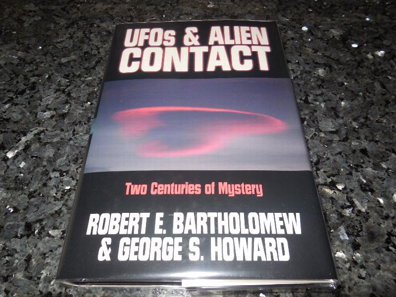 Image for UFOs & Alien Contact: Two Centuries of Mystery