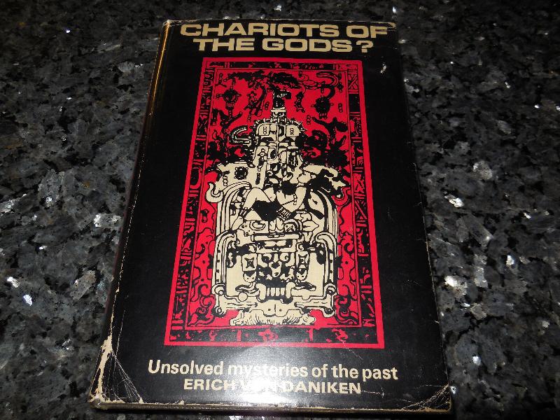 Image for Chariots of the Gods?: Unsolved mysteries of the past;