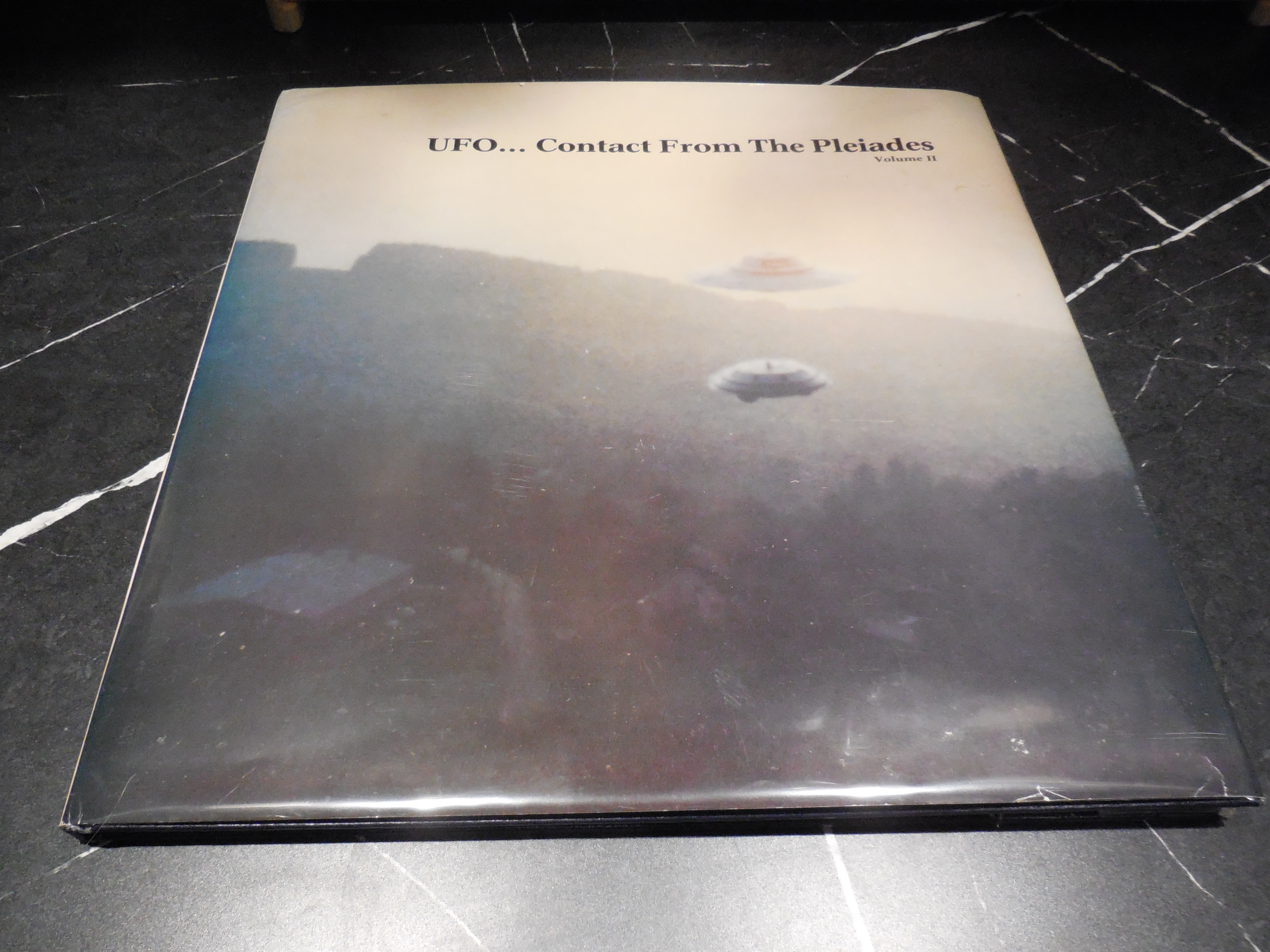 UFO.Contact From the Pleaides, Volume II