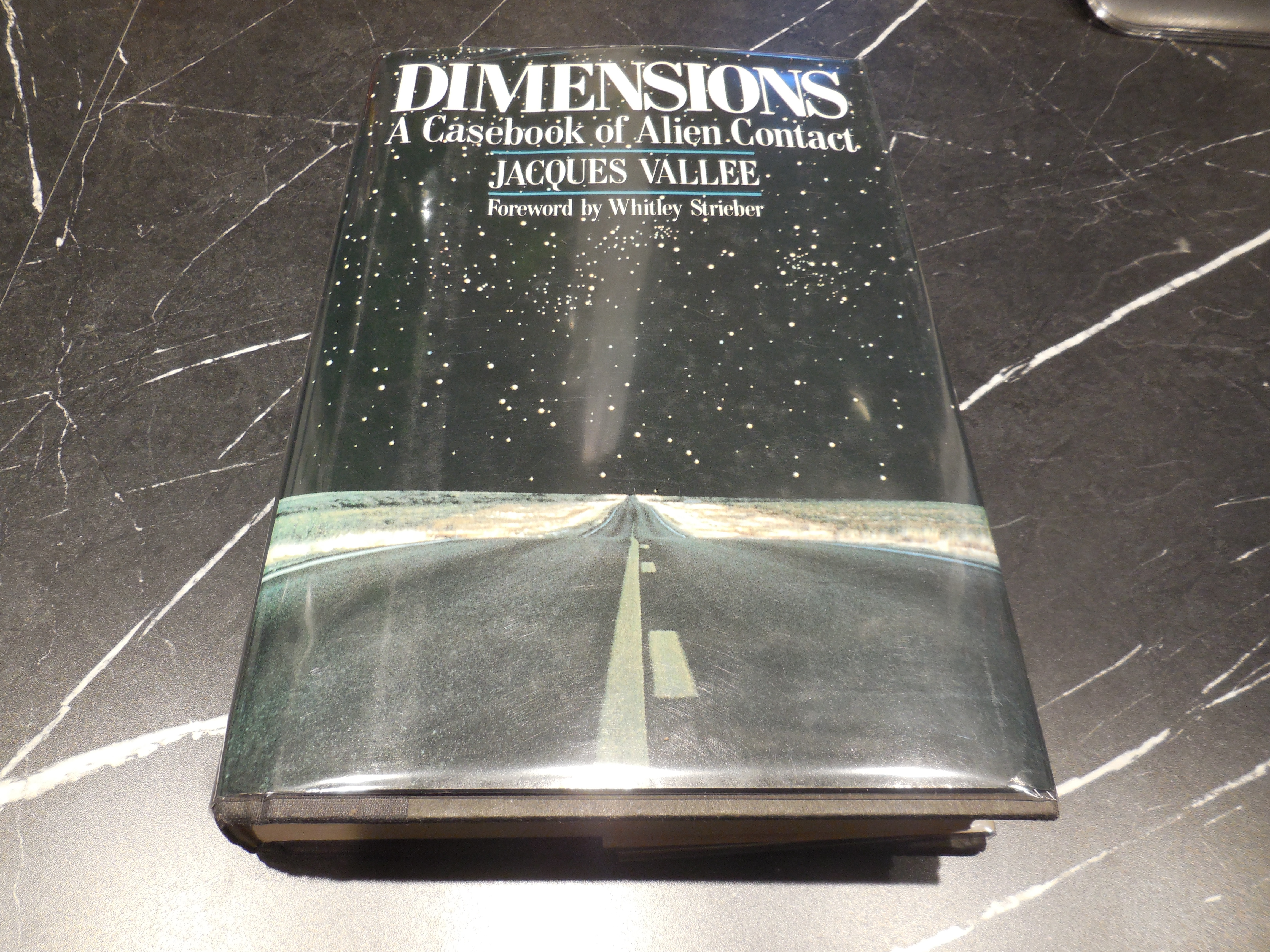 Dimensions: A Casebook of Alien Contact