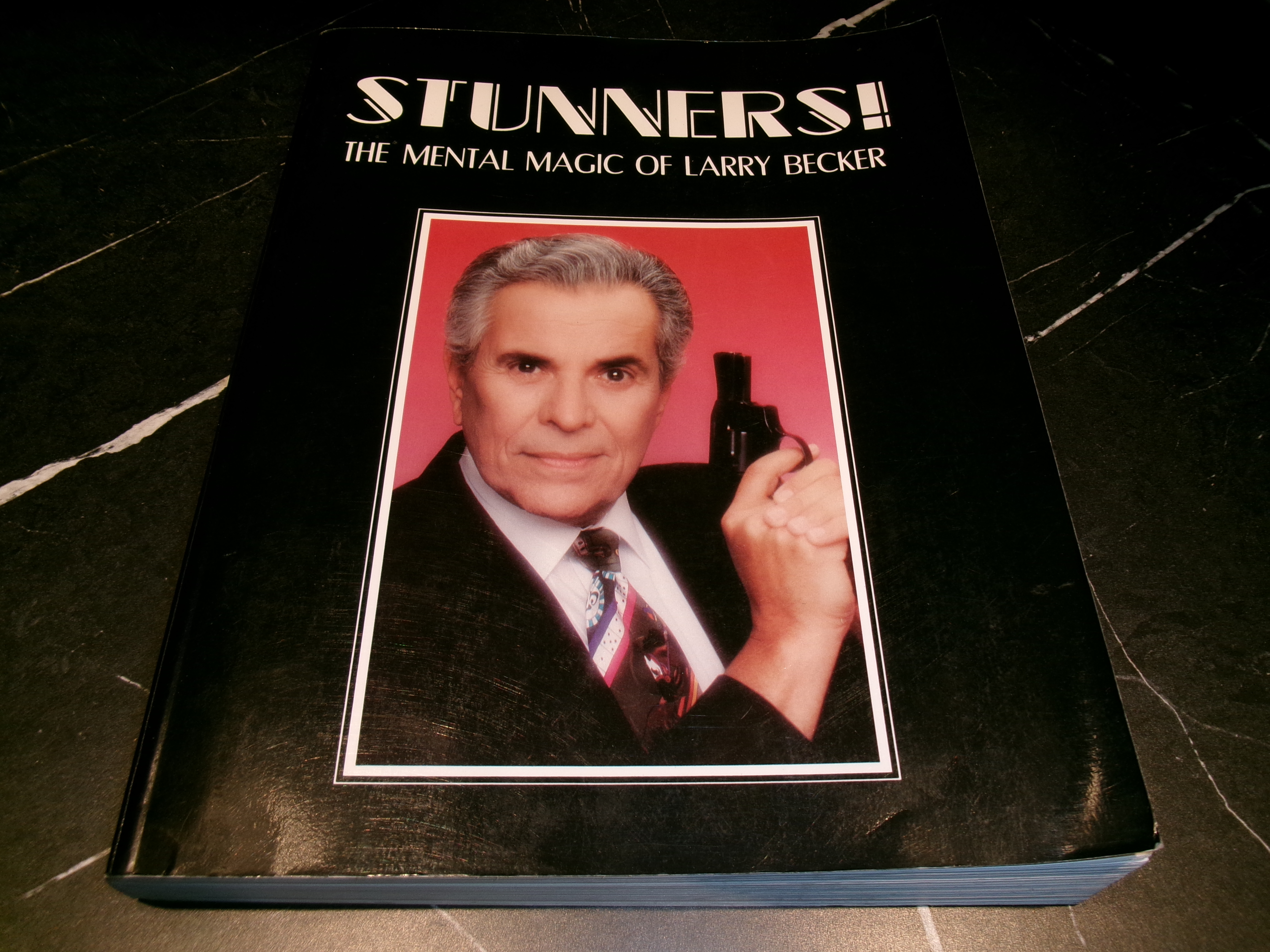 Stunners! The Mental Magic of Larry Becker
